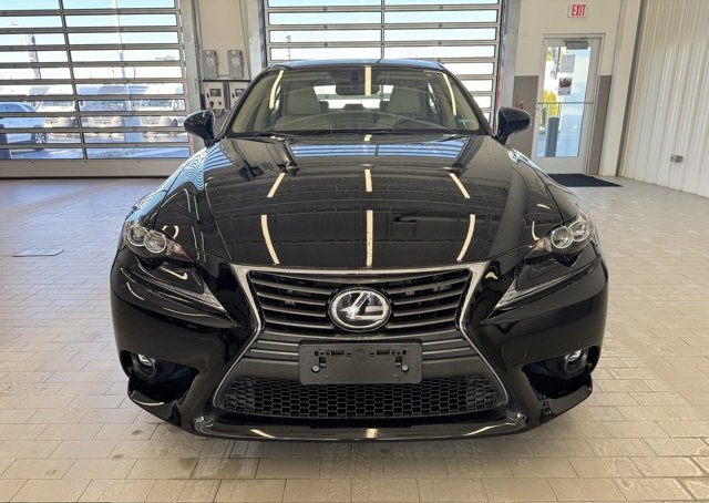 Used 2016 Lexus IS 300 AWD image 7