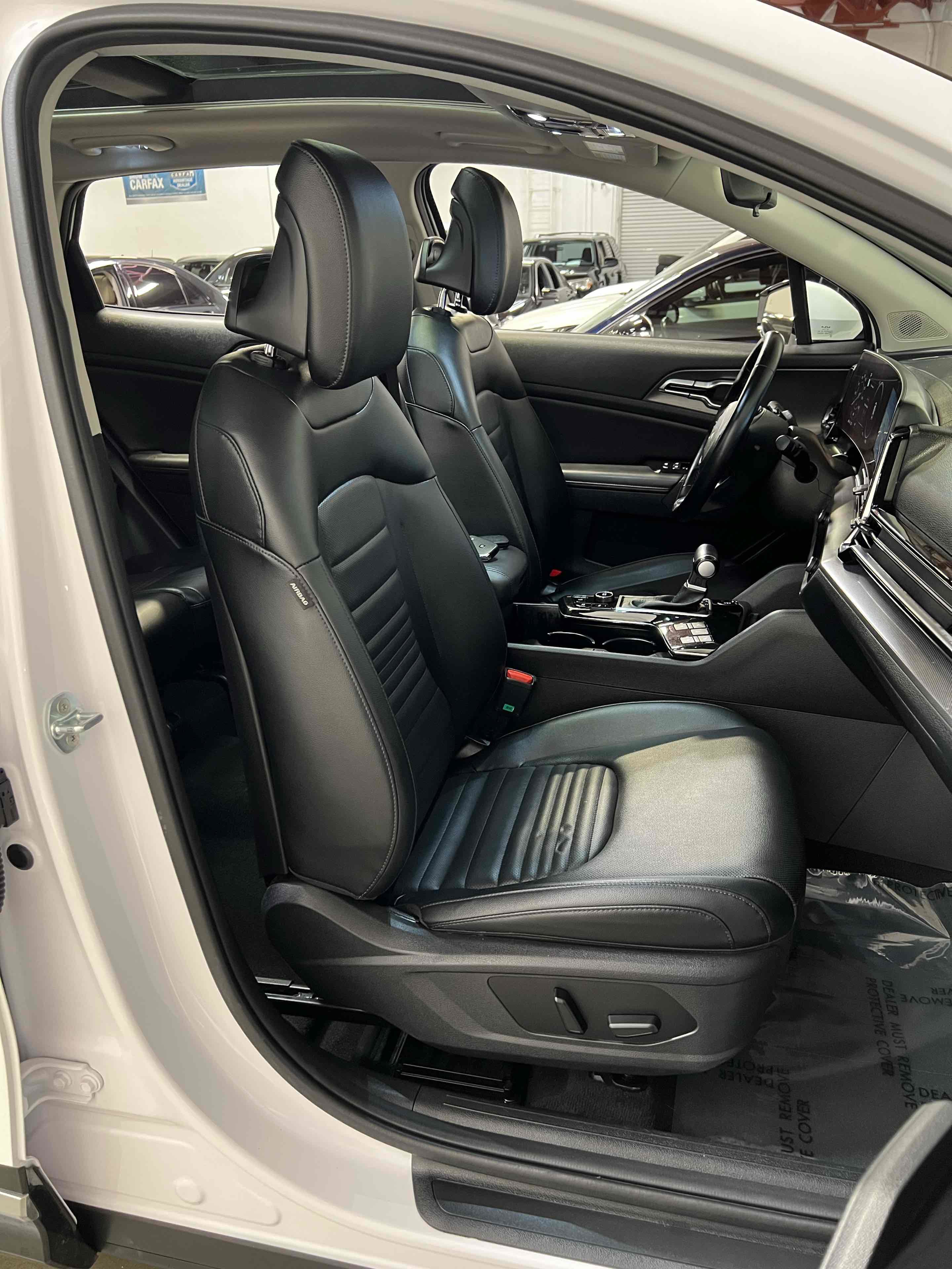 Used 2023 Kia Sportage SX FWD image 31