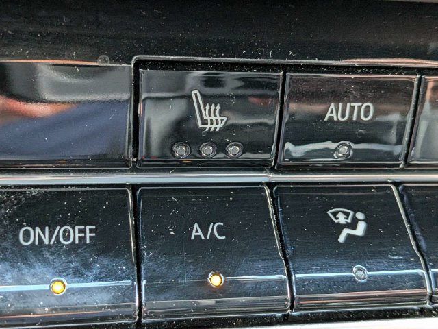 Used 2025 Chevrolet Equinox LT w/ Convenience Package II FWD image 26