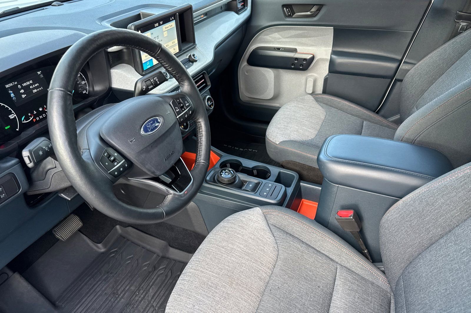 Used 2022 Ford Maverick XLT w/ XLT Luxury Package image 9