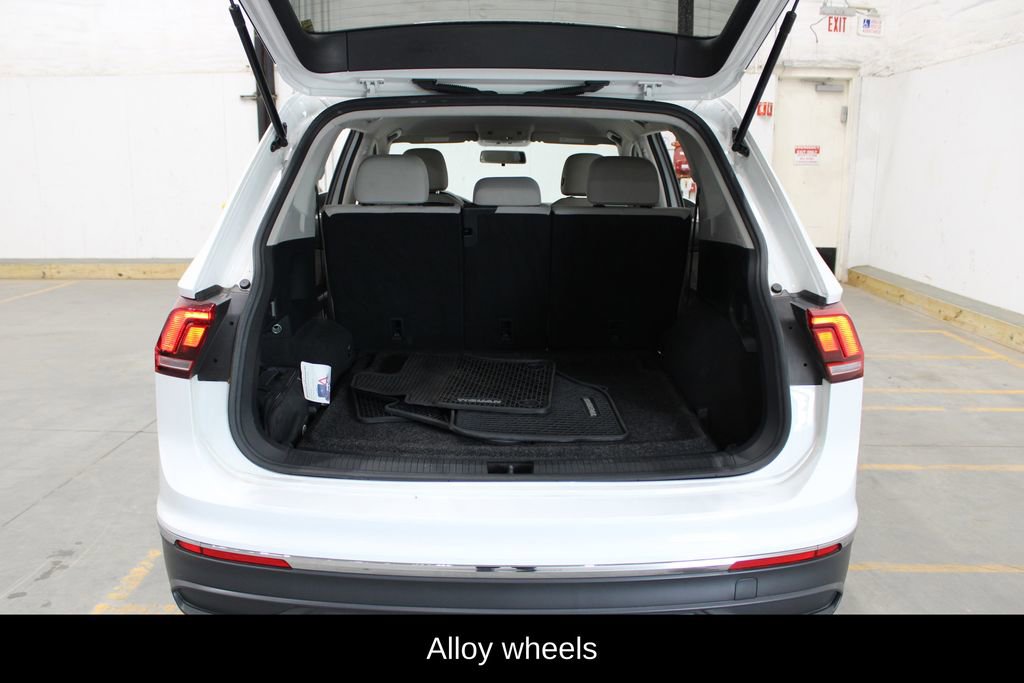 Used 2022 Volkswagen Tiguan S image 13
