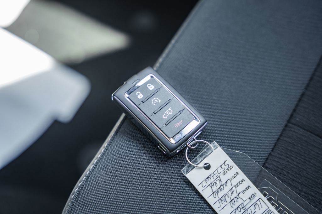 New 2025 Jeep Grand Cherokee Laredo X w/ Luxury Tech Group I image 42