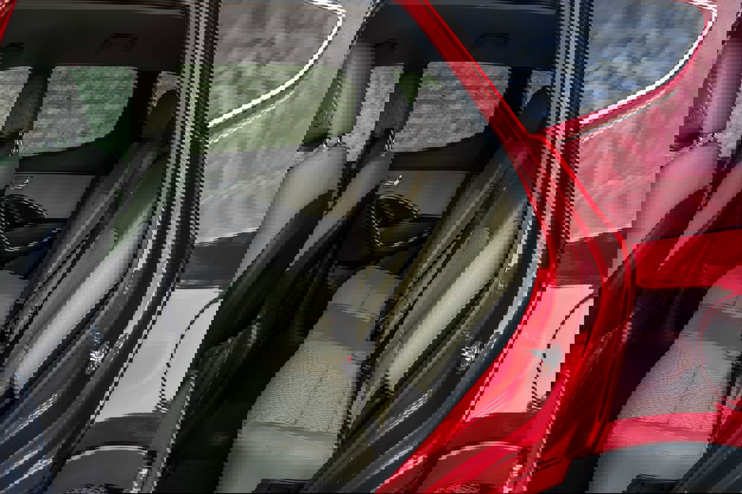 Used 2017 Hyundai Santa Fe Sport w/ Cargo Package image 21