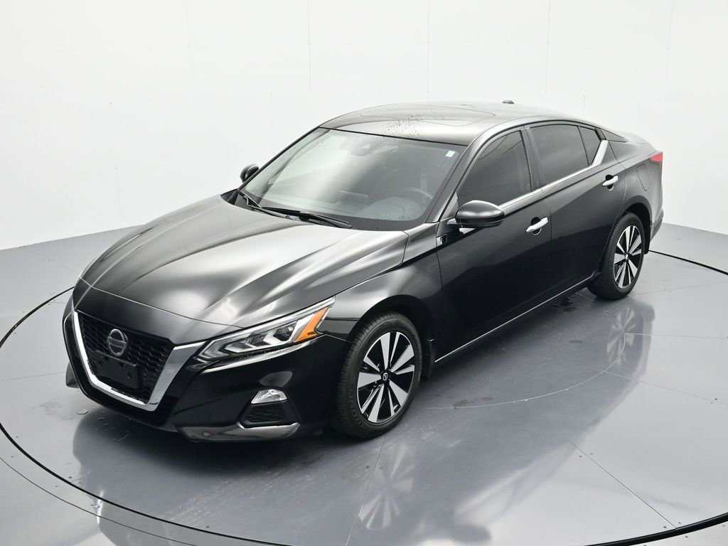 Certified 2022 Nissan Altima 2.5 SV w/ SV Premium Package FWD image 27