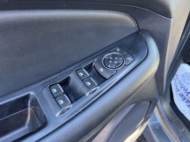 Used 2020 Ford Edge SEL image 25