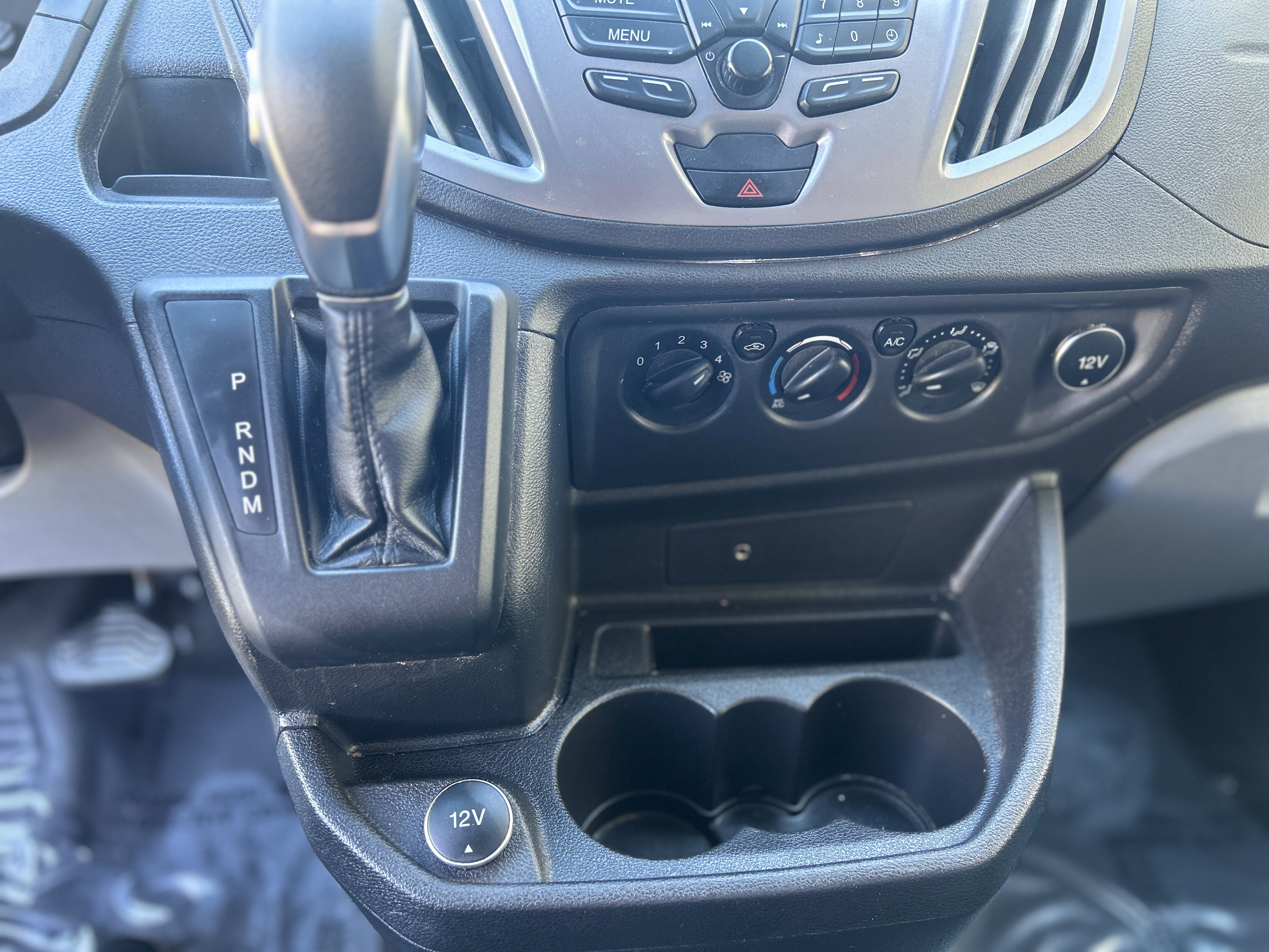 Used 2019 Ford Transit 150 XLT image 25