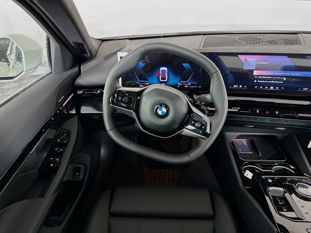 New 2026 BMW 530i xDrive image 29