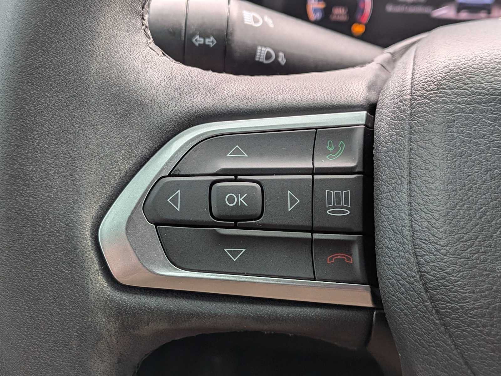 Certified 2023 Jeep Compass High Altitude AWD/4WD image 24