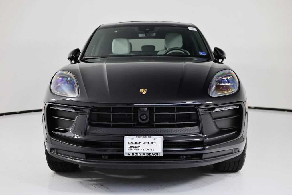 Certified 2026 Porsche Macan AWD/4WD image 10