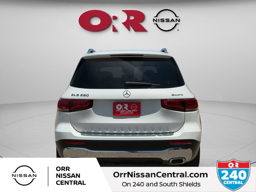 Used 2021 Mercedes-Benz GLB 250 4MATIC image 6