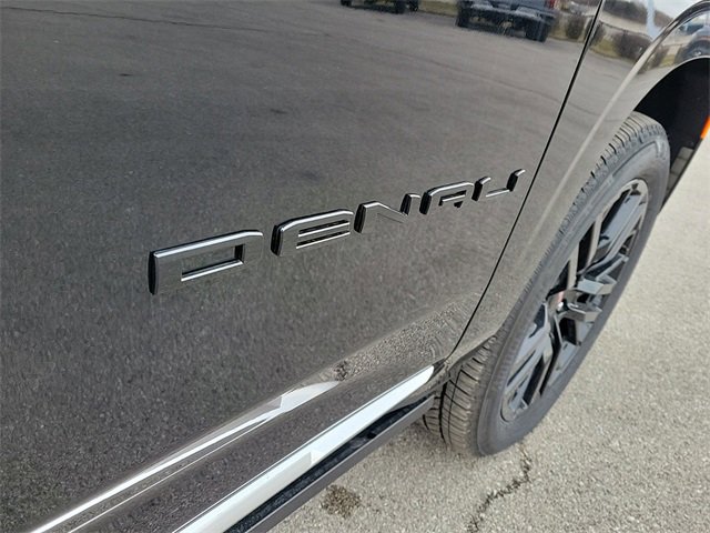 New 2024 GMC Yukon Denali w/ Advanced Technology Package image 8