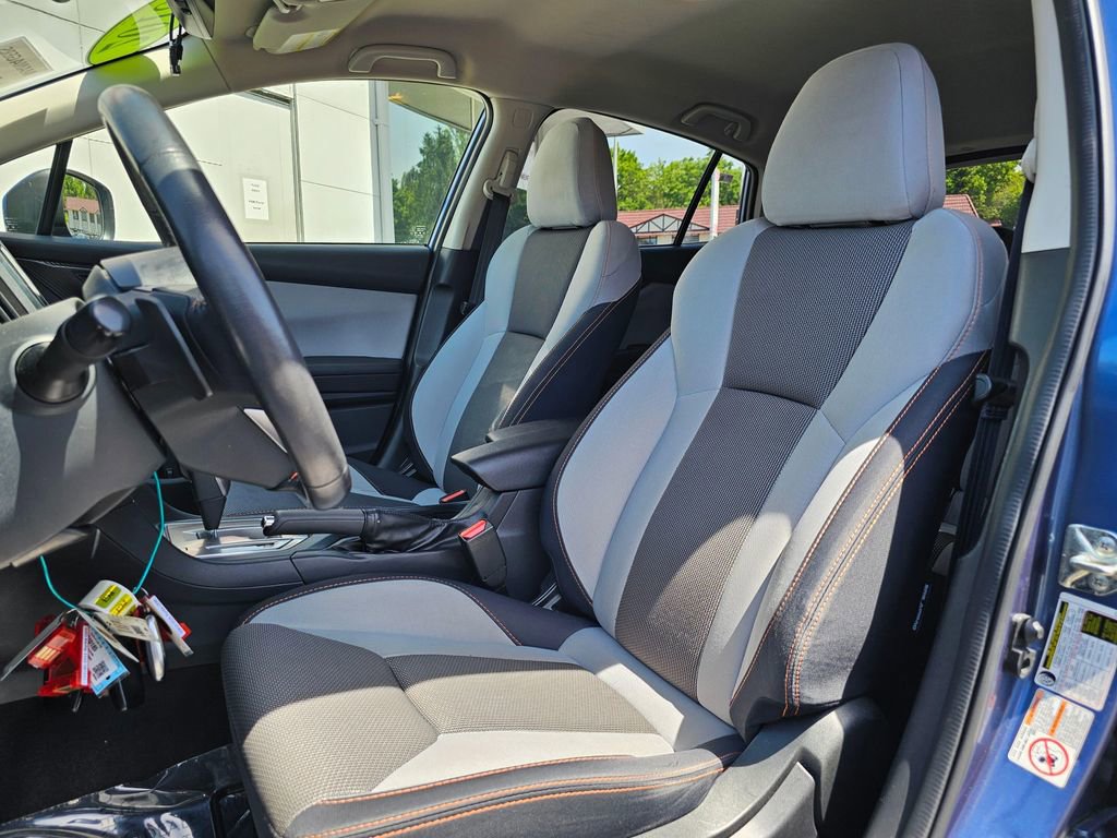 Used 2015 Toyota Camry SE w/ Moonroof Package FWD image 59