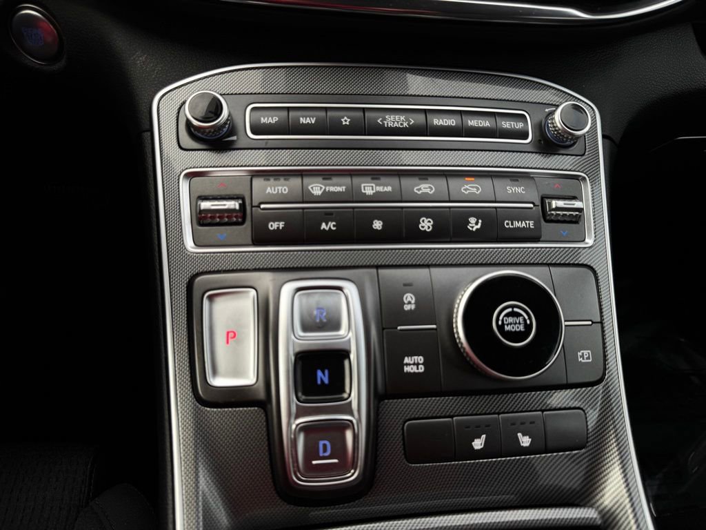 Used 2023 Hyundai Santa Fe SEL image 24