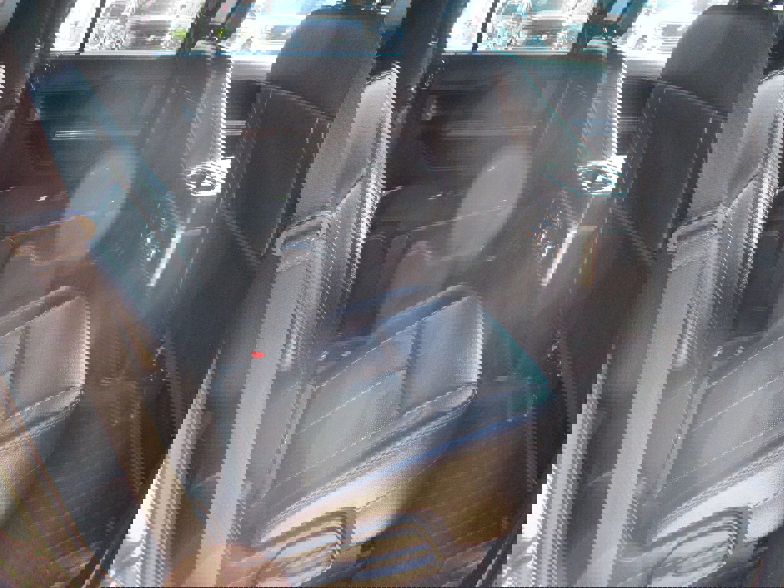 Used 2020 Ford Expedition XLT w/ Equipment Group 202A image 10