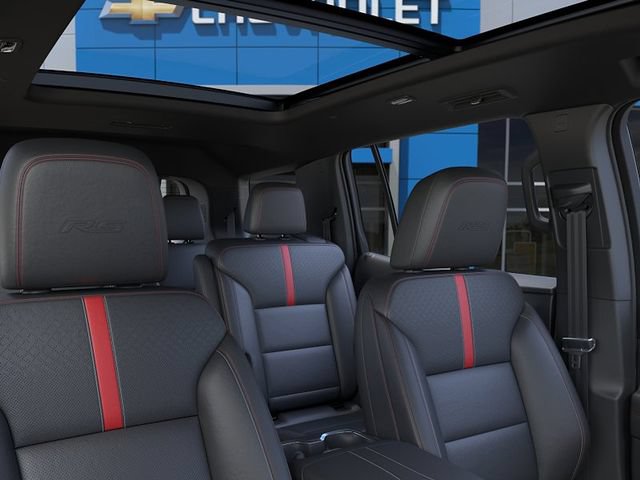 New 2027 Chevrolet Traverse RS w/ LPO, Floor Liner Package AWD/4WD image 24