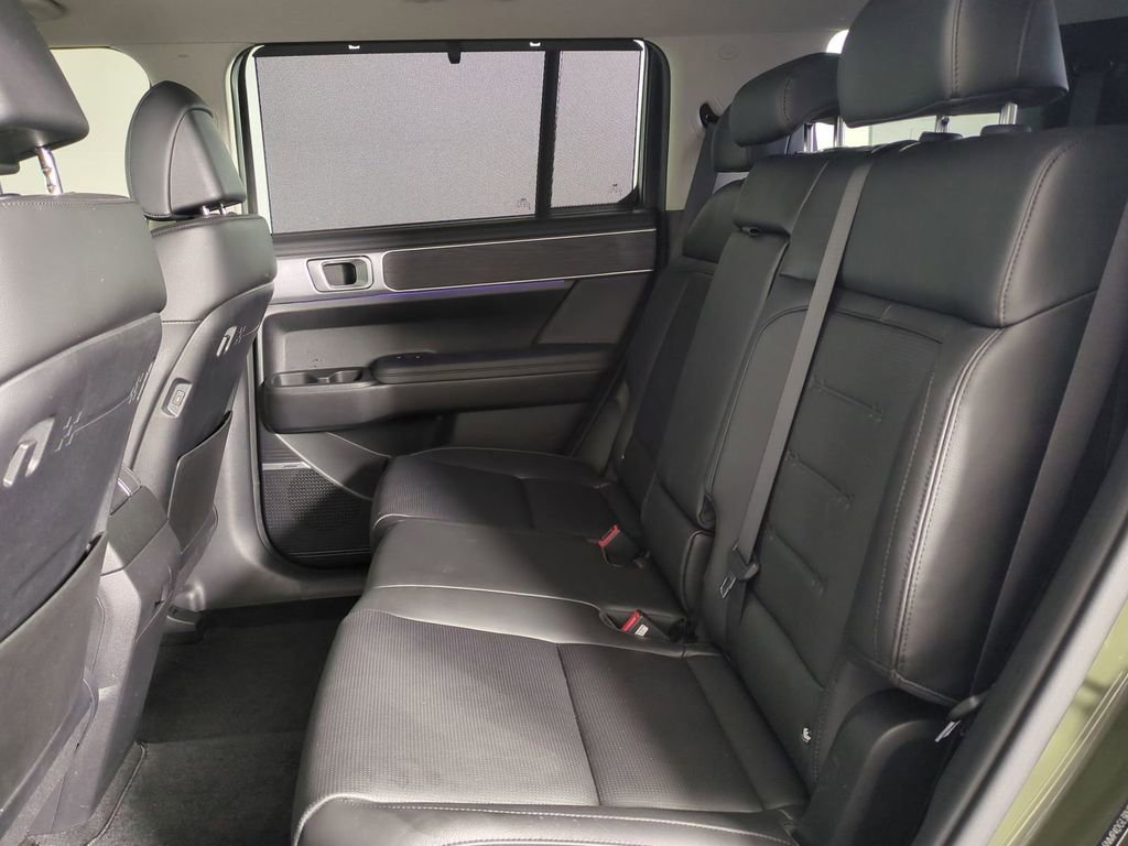 Used 2024 Hyundai Santa Fe Limited image 17