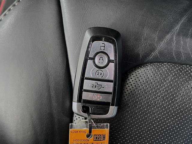 Used 2019 Ford F150 Platinum w/ Equipment Group 701A Luxury image 12