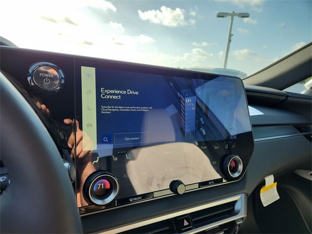 New 2025 Lexus RX 350h image 18