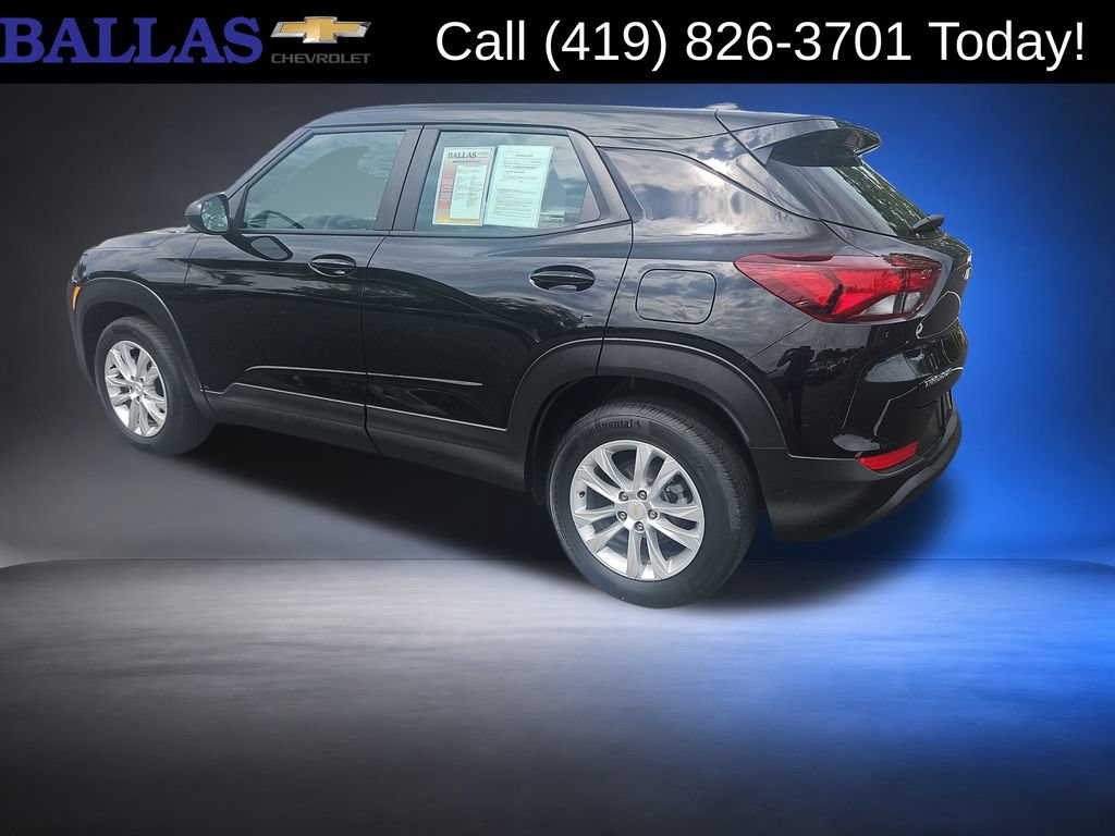Certified 2023 Chevrolet TrailBlazer LS FWD image 3