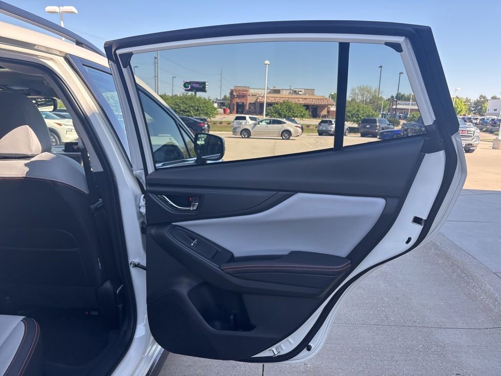Used 2021 Subaru Crosstrek 2.5i Limited w/ Moonroof Package 2 AWD/4WD image 33