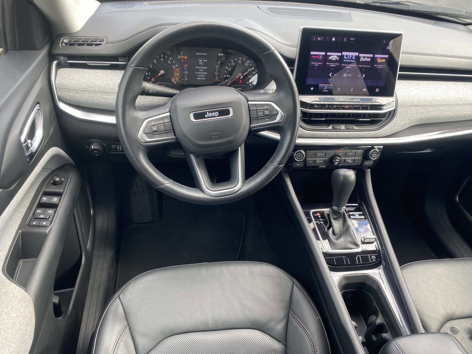 Used 2022 Jeep Compass Latitude image 20