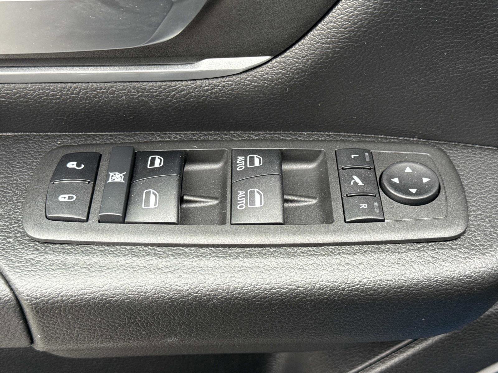 Used 2022 RAM 1500 Big Horn image 16