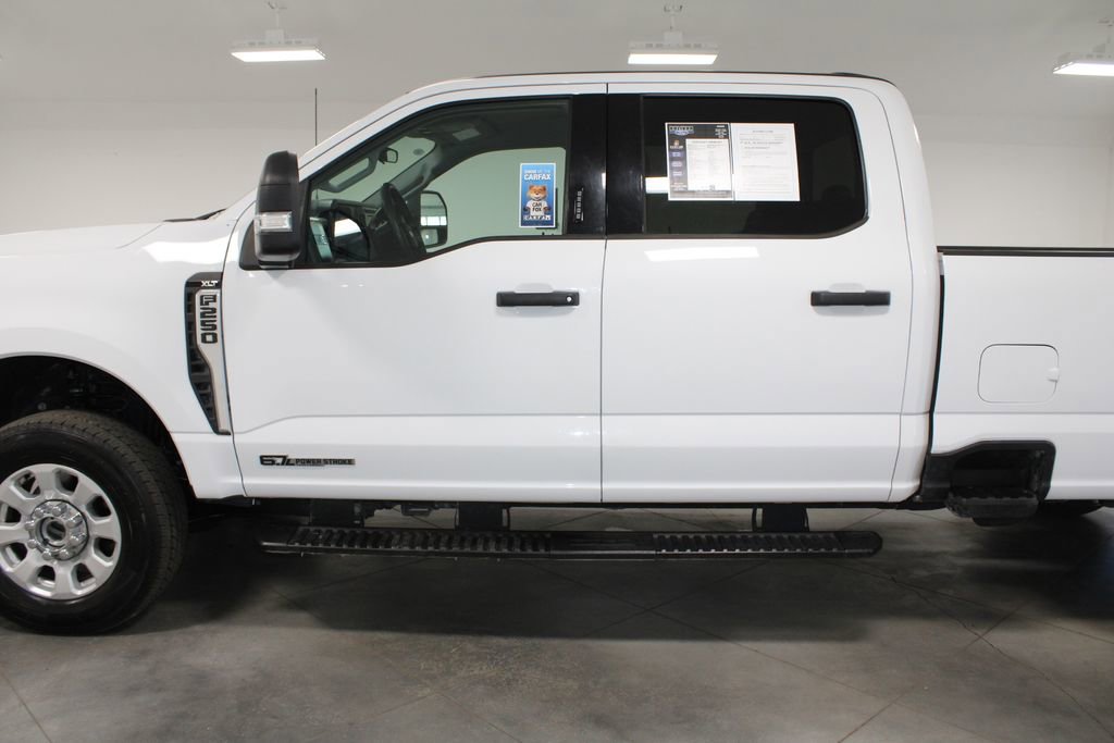 Used 2024 Ford F250 XLT image 6