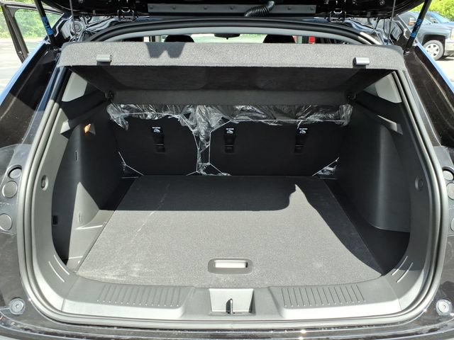 New 2026 Chevrolet Trax LT FWD image 9