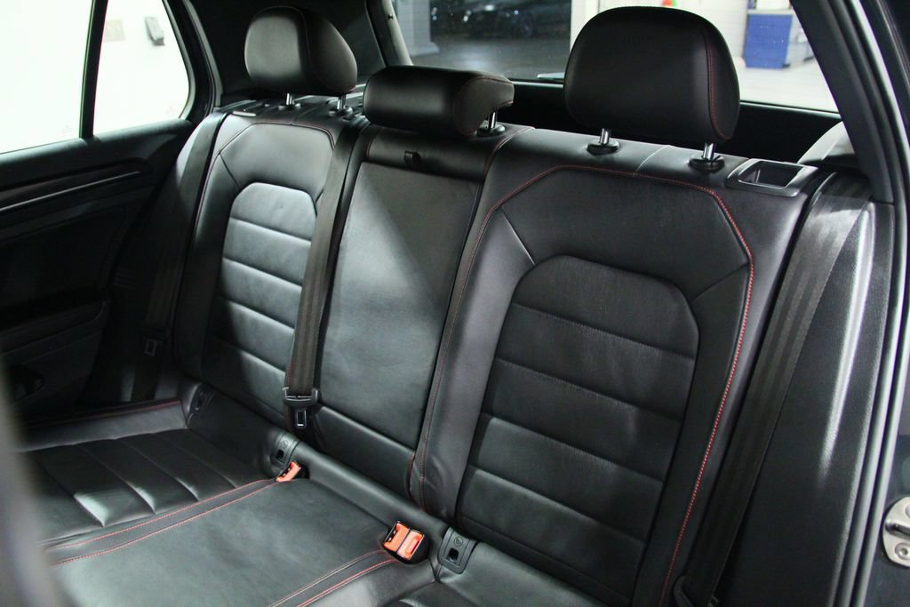 Used 2016 Volkswagen GTI 4-Door FWD image 28