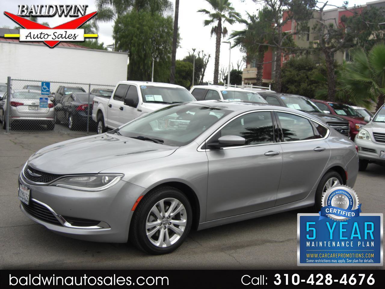 Used 2015 Chrysler 200 Limited FWD image 1