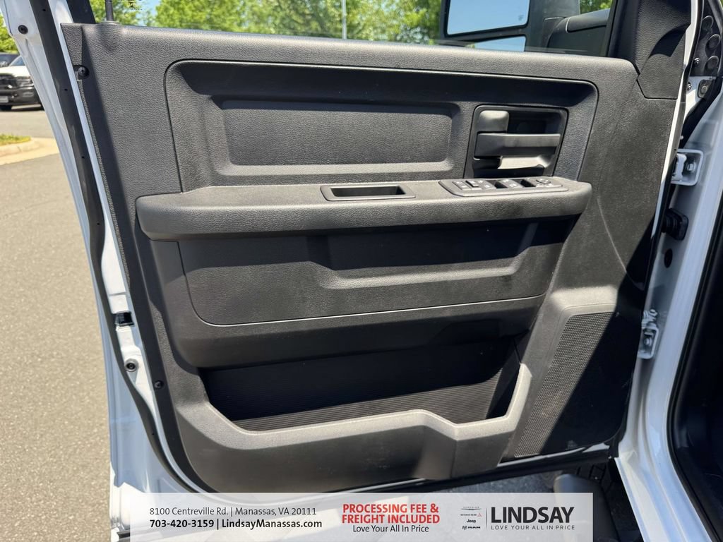 New 2026 RAM 3500 Tradesman AWD/4WD image 15