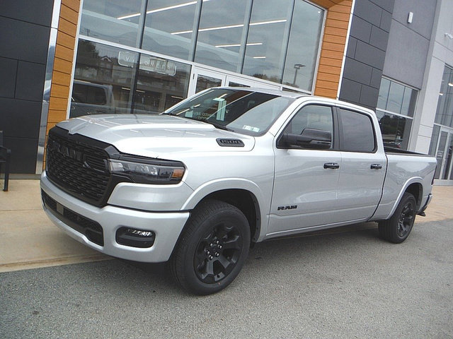 New 2027 RAM 1500 4x4 Crew Cab image 1