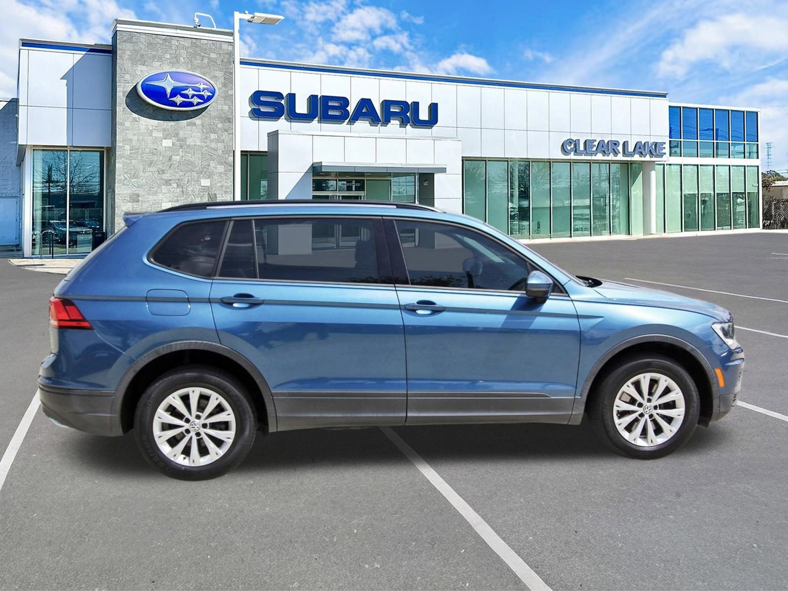 Used 2018 Volkswagen Tiguan S FWD image 7
