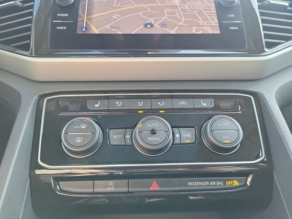 Used 2021 Volkswagen Atlas SEL R-Line image 21