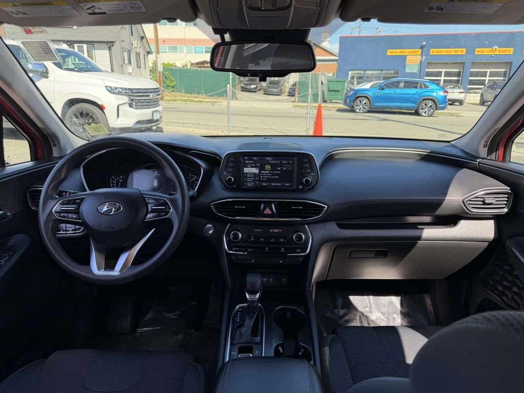 Used 2019 Hyundai Santa Fe SEL w/ Cargo Package AWD/4WD image 16