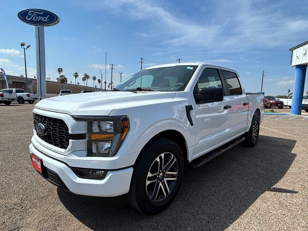 Used 2023 Ford F150 XL w/ STX Appearance Package RWD image 3