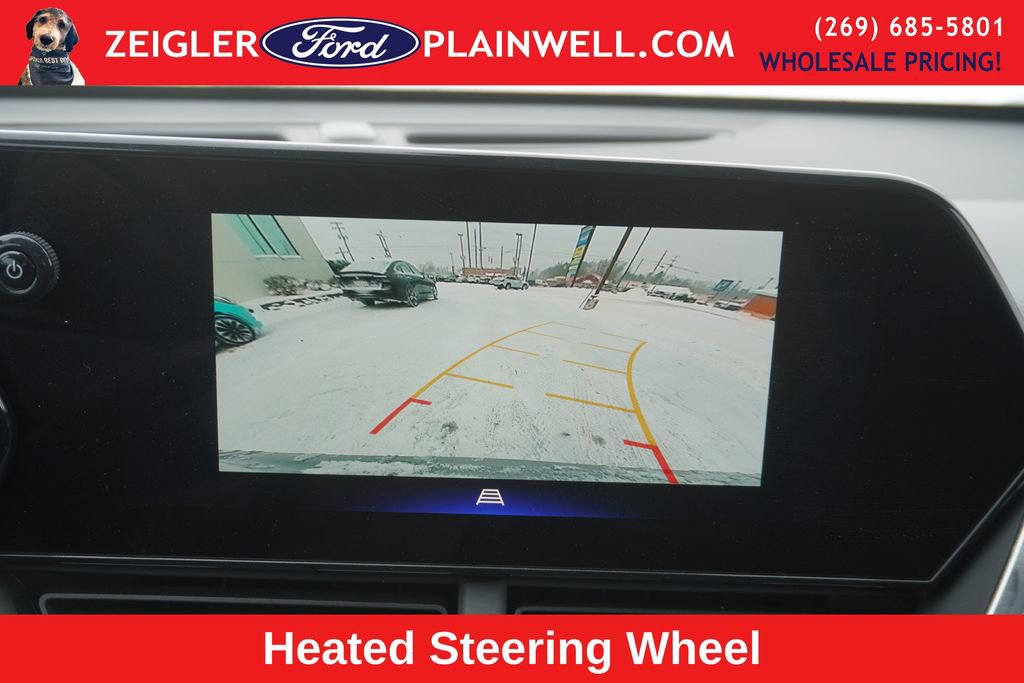 Used 2025 Chevrolet Trax LT w/ LT Convenience Package image 17