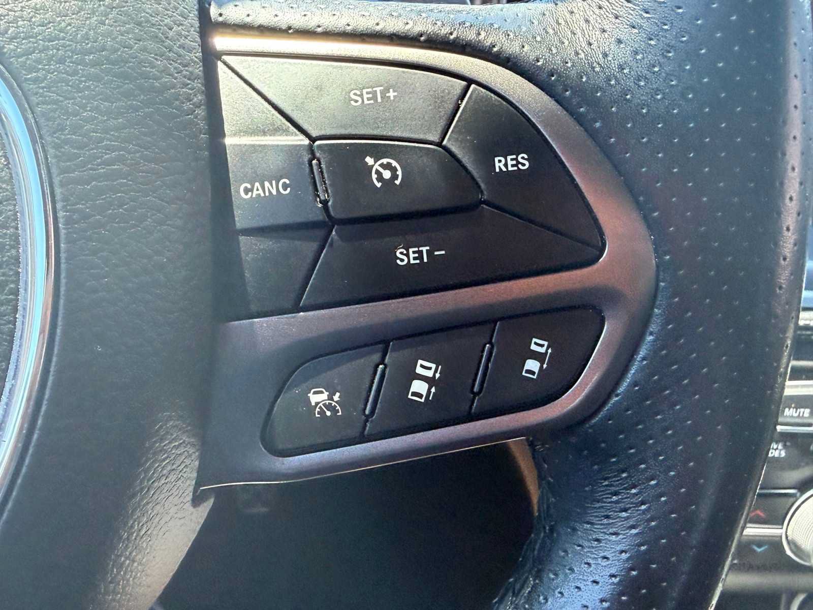 Used 2021 Dodge Charger Scat Pack w/ Dynamics Package RWD image 18