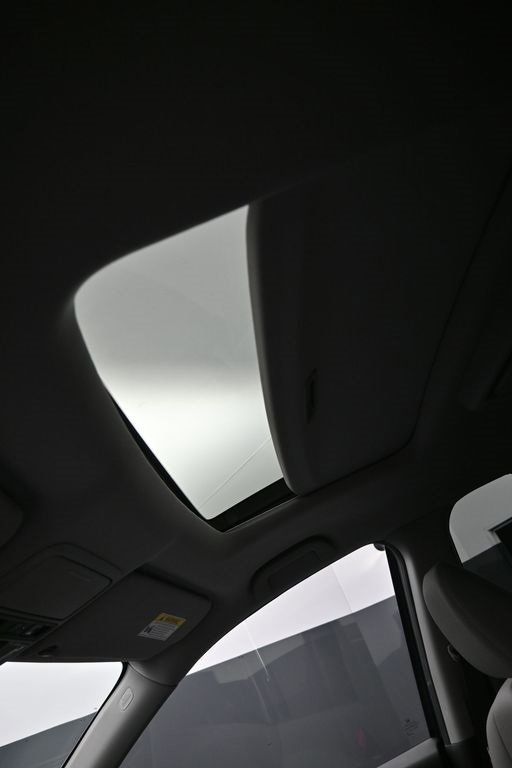 Certified 2022 Honda Pilot Touring image 18