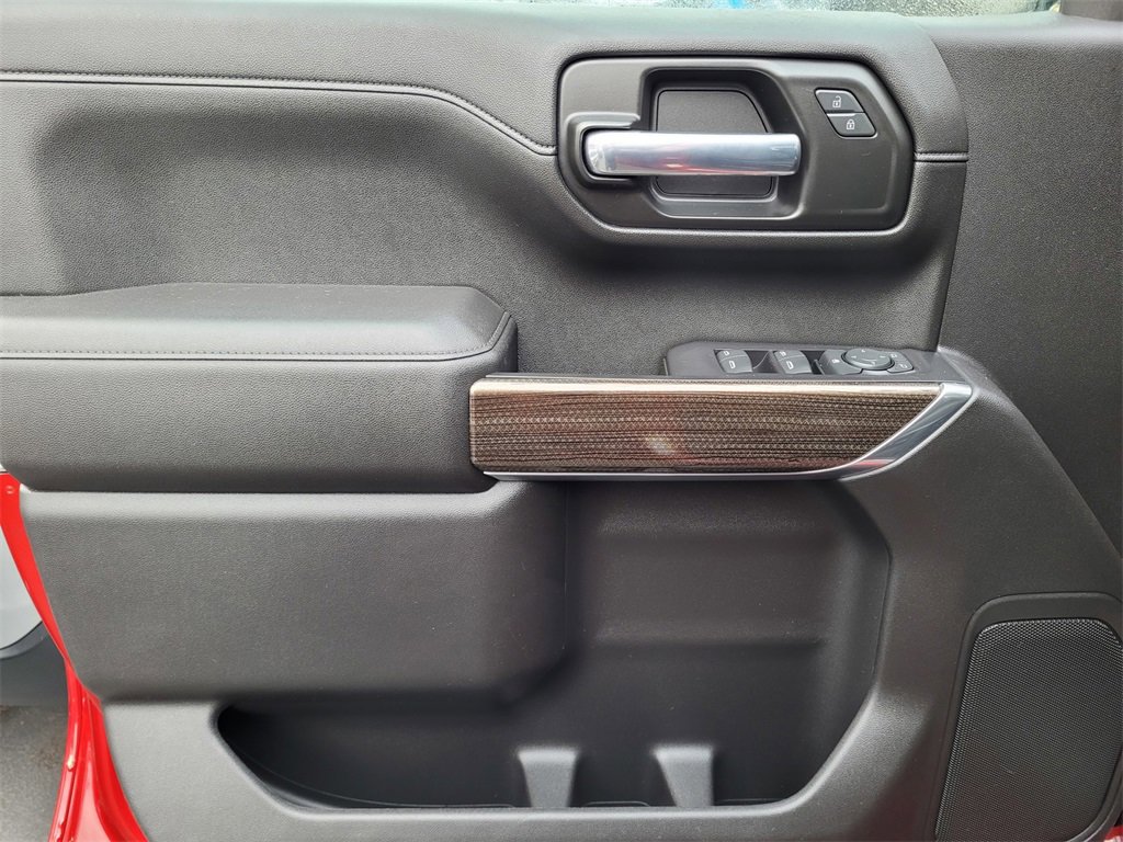 Used 2021 Chevrolet Silverado 1500 RST image 23