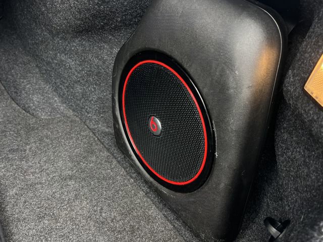 Used 2017 Dodge Charger SXT w/ Premium Group image 32