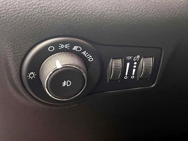 Used 2024 Jeep Compass Limited AWD/4WD image 20