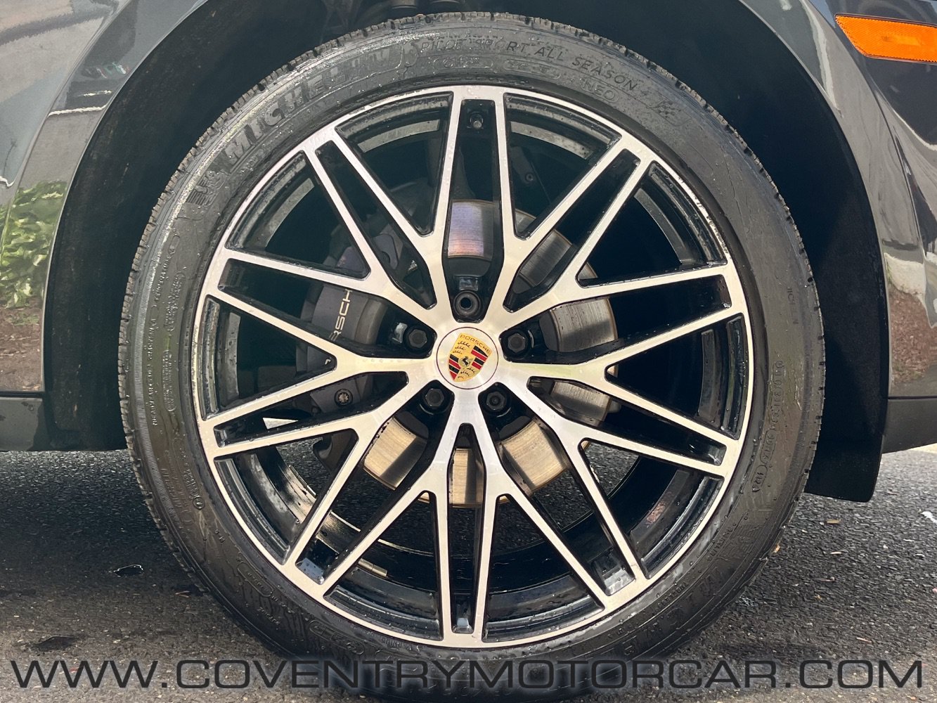 Used 2022 Porsche Macan AWD/4WD image 11
