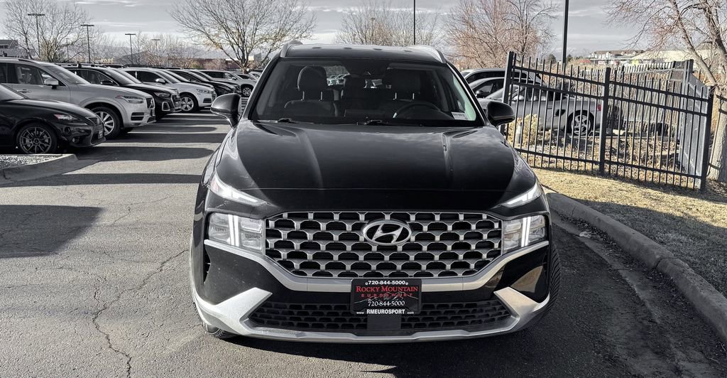 Used 2022 Hyundai Santa Fe SEL image 3