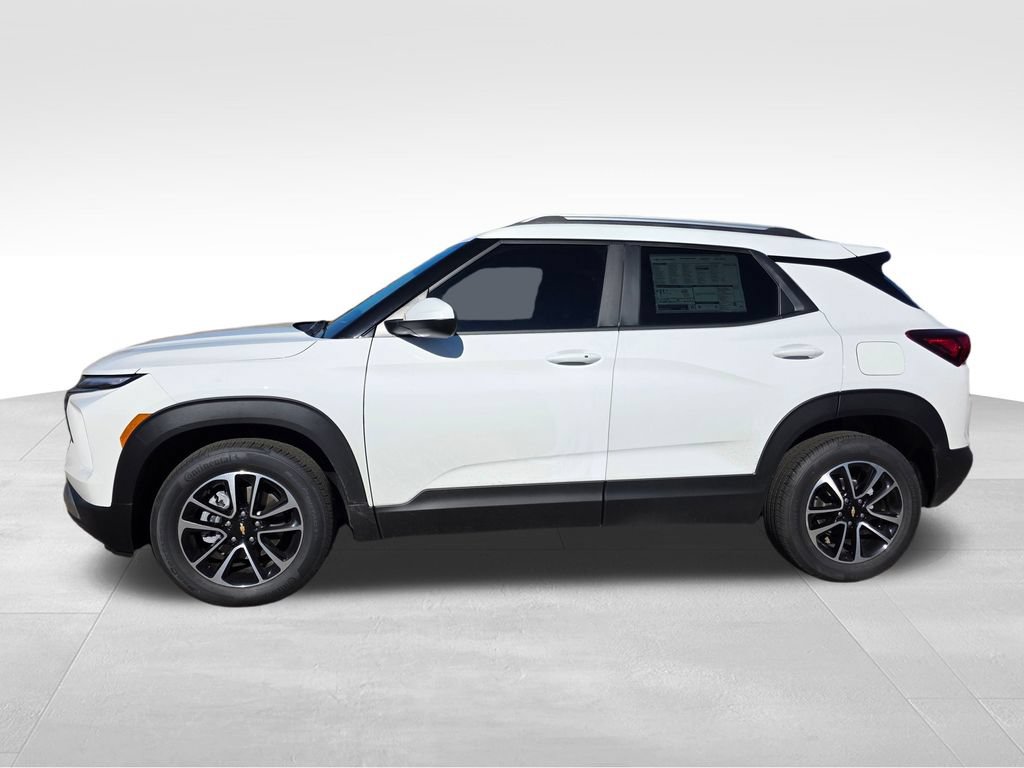 New 2026 Chevrolet TrailBlazer LT w/ Convenience Package FWD image 3