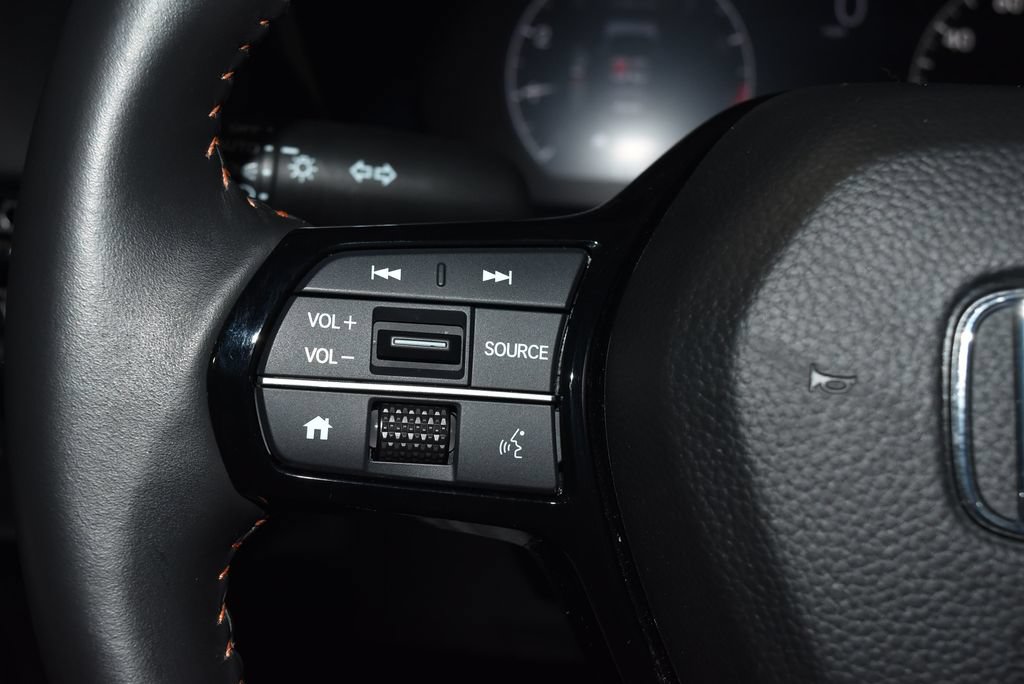 Used 2025 Honda HR-V Sport image 7