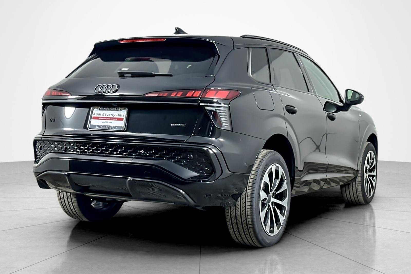 New 2026 Audi Q3 quattro 2.0T image 6