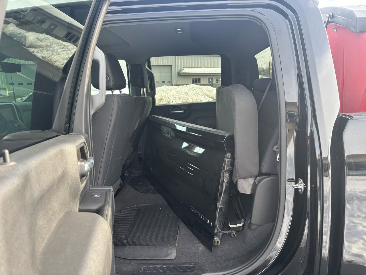 Used 2020 Chevrolet Silverado 2500 Custom w/ Custom Value Package image 10