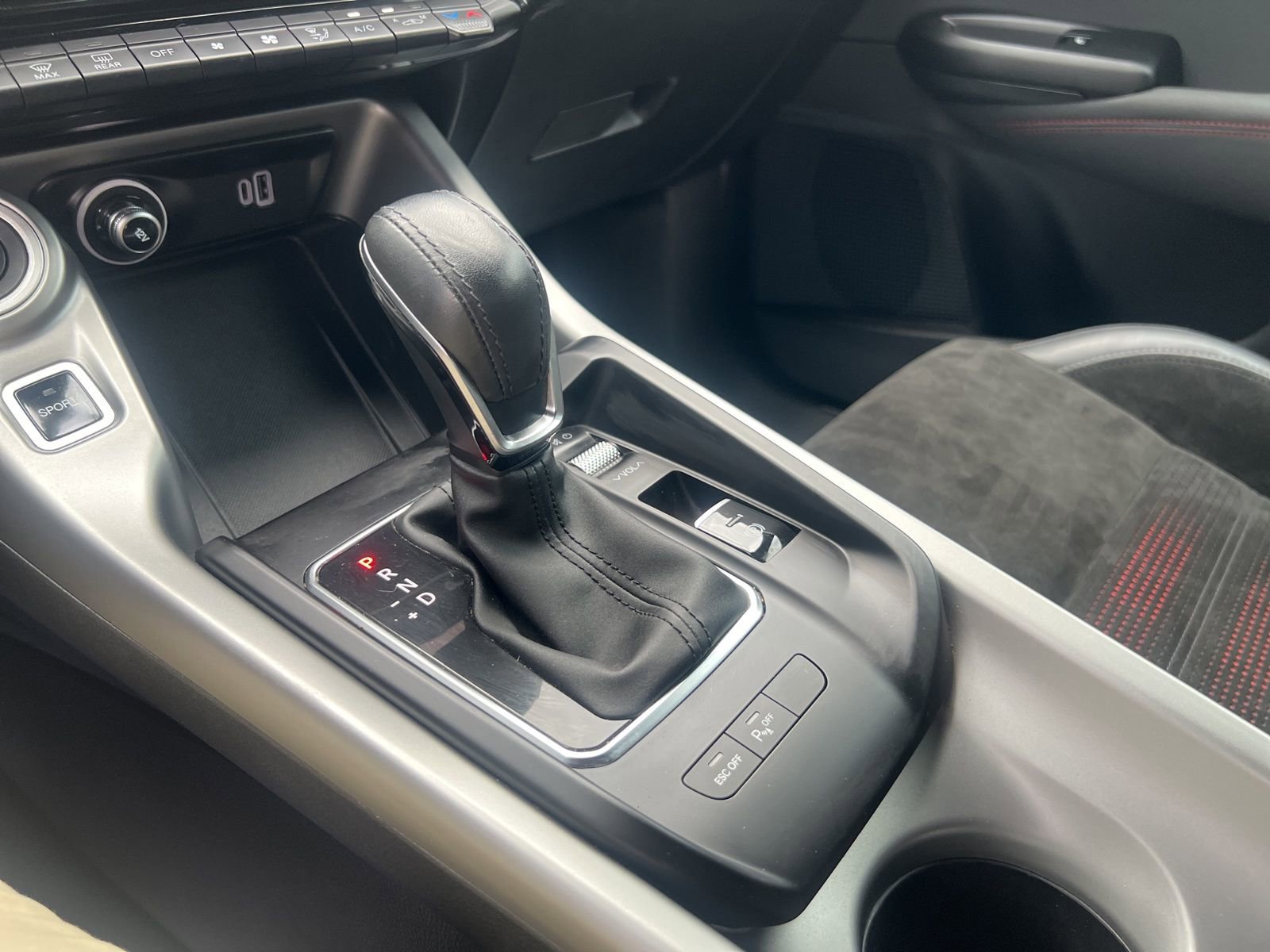 Used 2024 Dodge Hornet R/T AWD/4WD image 37