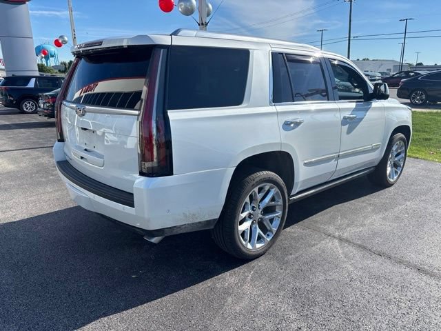 Used 2018 Cadillac Escalade Platinum AWD/4WD image 5